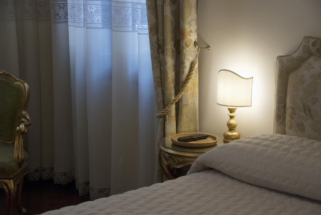 Residenza Calle Larga San Marco Венеция Экстерьер фото